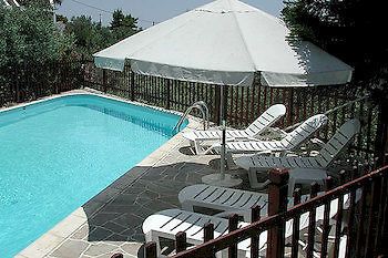 Voula Apartments Aegina Exteriör bild